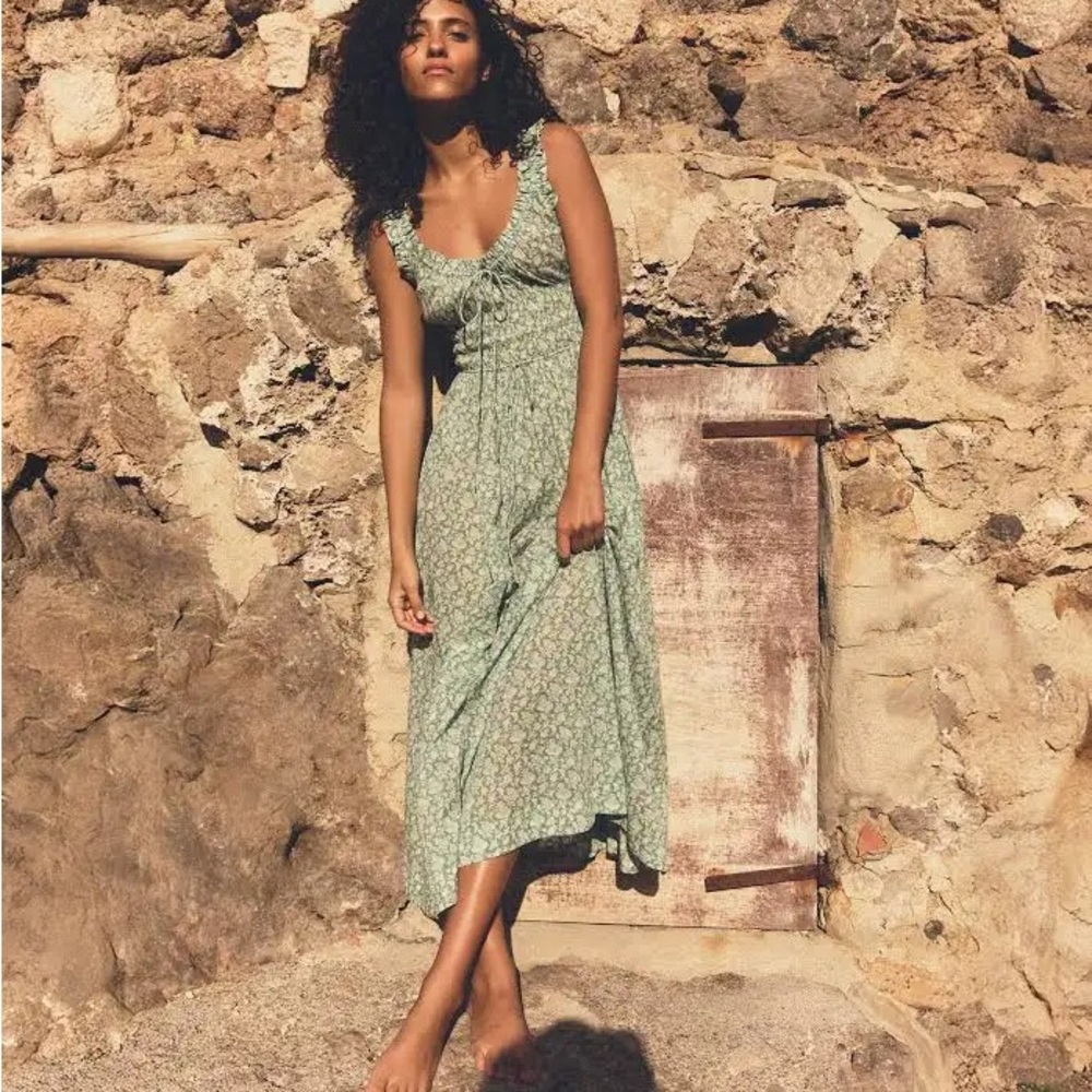 Doen Emmaretta Sage Green Floral Maxi Dress